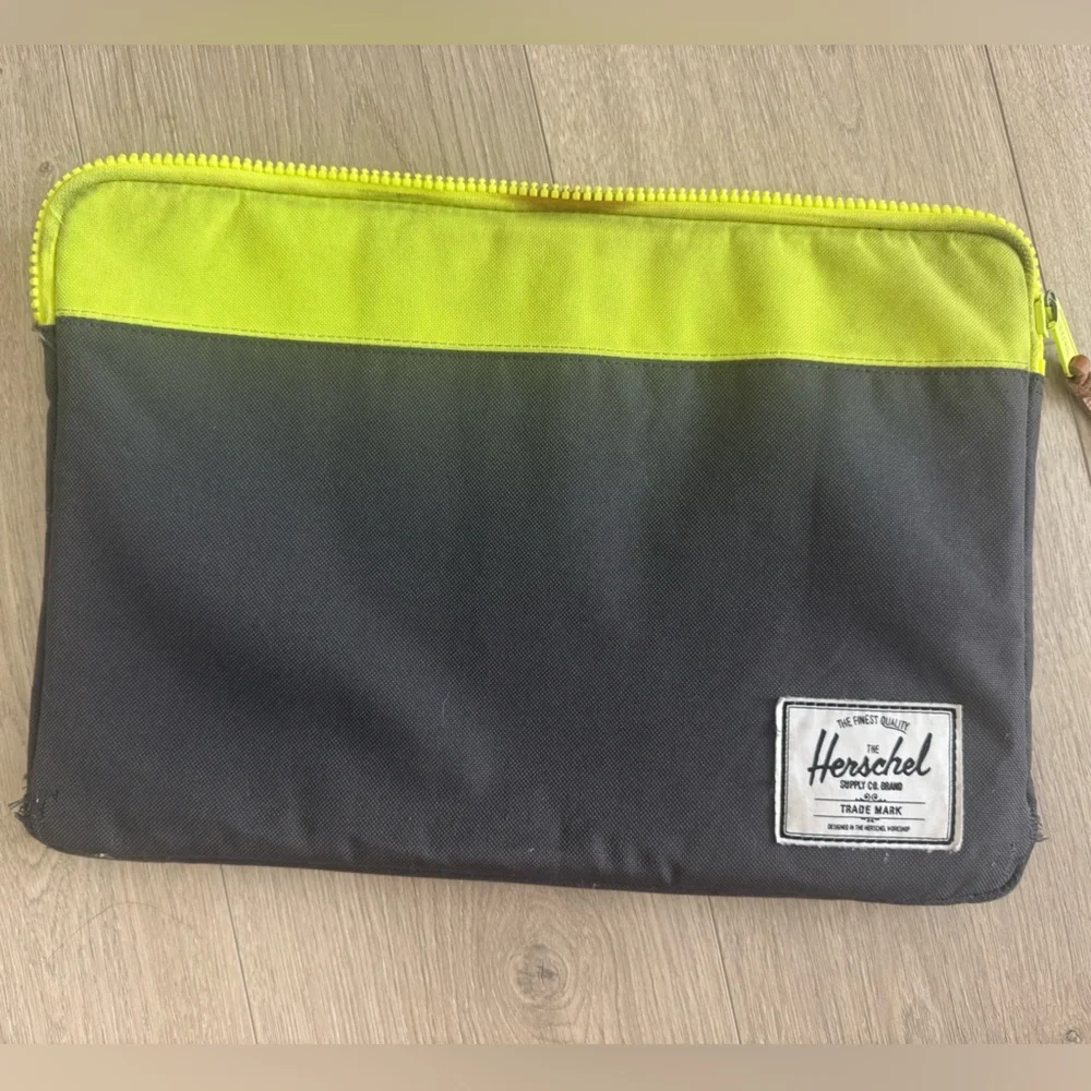 Herschel Supply Company Gray and Yellow laptop Bag